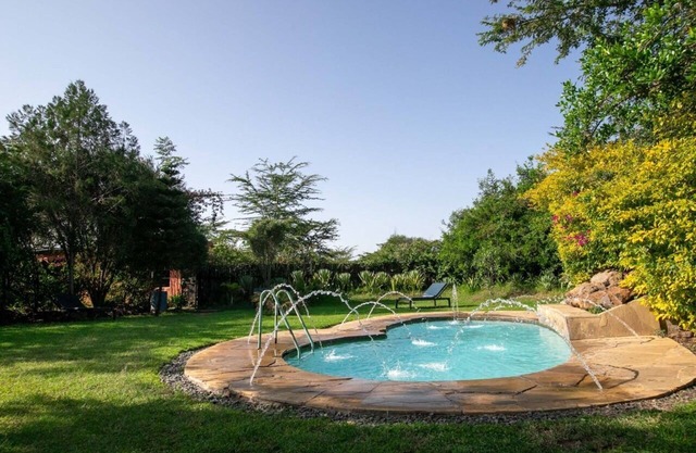 Punda Milias Lodge