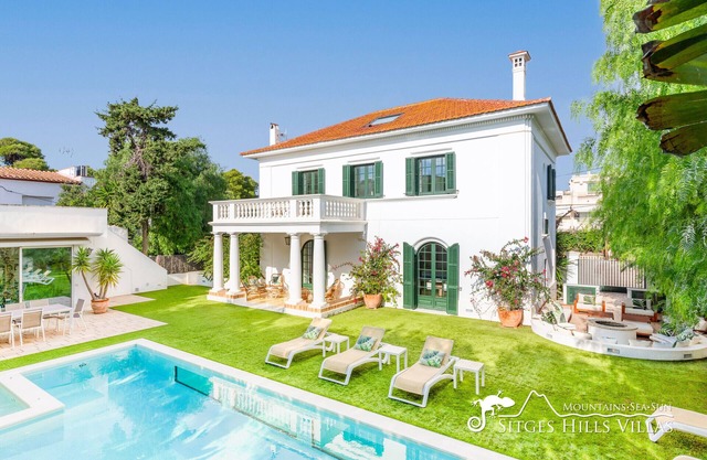 Pure Luxury Villa De Los Leones in Sitges Near Sea