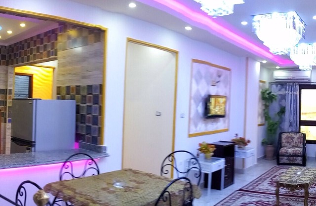 pyramids vision "3 rooms apartment"