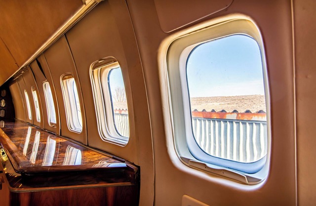 PYTCHAir Boeing 727 Private Jet Hotel