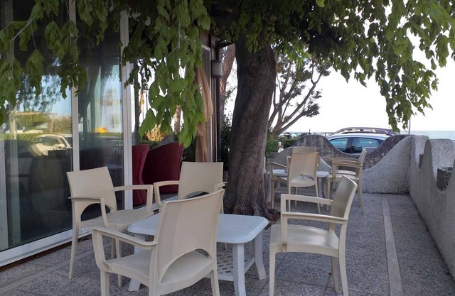 Quadruple room in Pineto - A stone throw from the sea