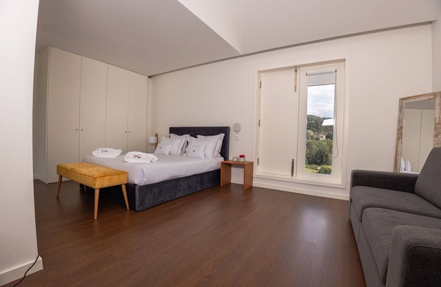 Quadruple room - Quinta da Corredoura - Hotel Rural - Guimarães