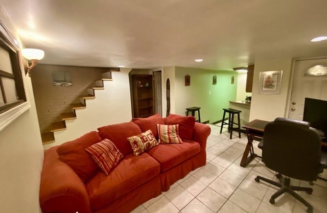Quaint Brownstone English Basement Apartment in Columbia Heights
