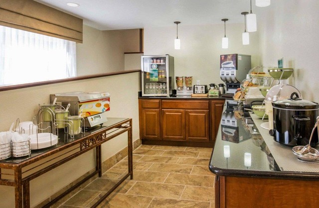 Quality Inn Gillette I-90 East
