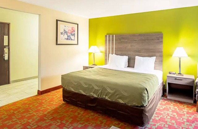 Quality Inn Milwaukee Route 45