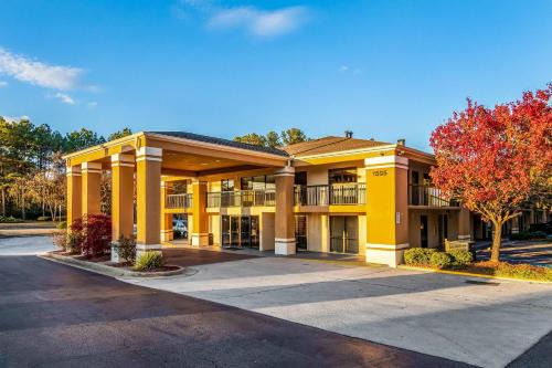 Quality Inn & Suites Atlanta Stone Mountain