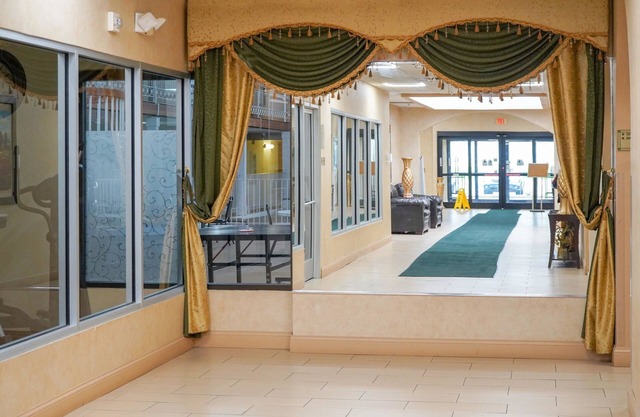 Quality Inn & Suites Coldwater near I-69