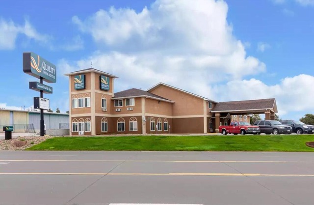Quality Inn & Suites