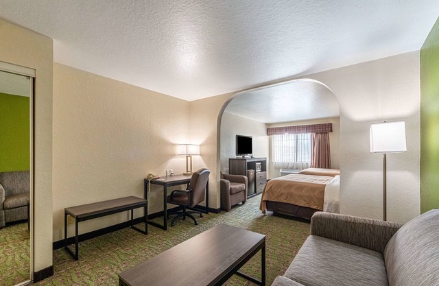 Quality Suites San Antonio Brooks City Base