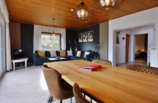 Quartier12 "Ski in & Bike out" - Fewo Berg*