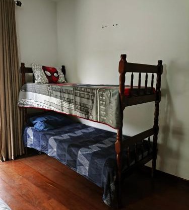Quarto compartilhado 4 pessoas