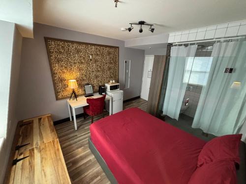 Queen Nest Hotel