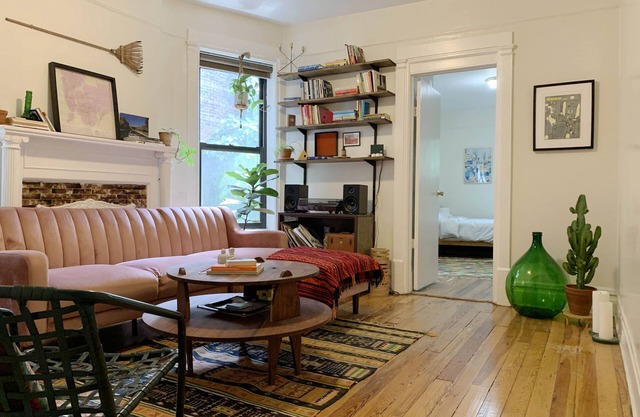 Quiet and Clean Apartment in Crown Heights