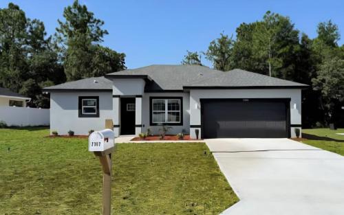 QUIET COZY HOME 4 Bed 3 bath
