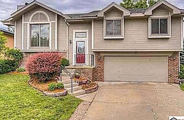 Quiet Family neighborhood - Triple Crown Sports: Slumpbuster 2023