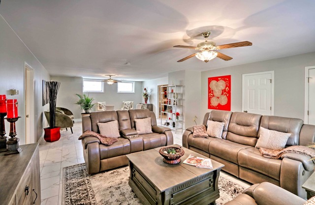 Quiet Memphis Home on 20 Acres: 10 Mi to Downtown!