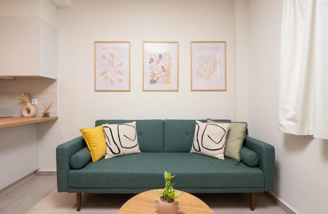 Quiet Studio In The Heart of Athens