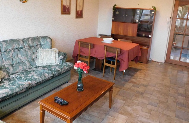 Quirky Retro 2 bed Apt in Anniesland, West End