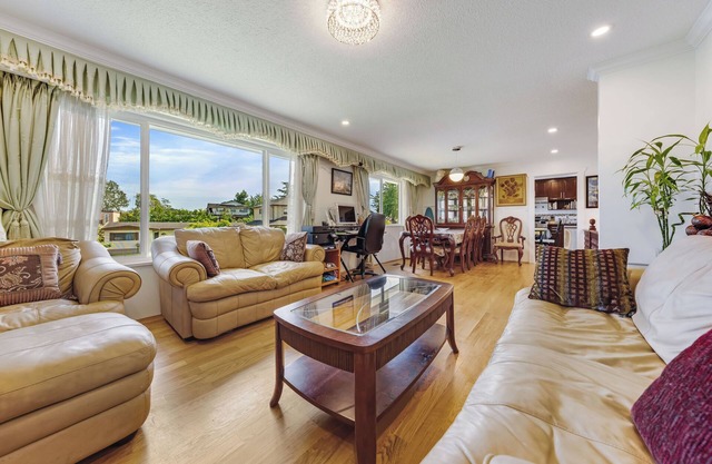 Quite House near Vancouver Airport