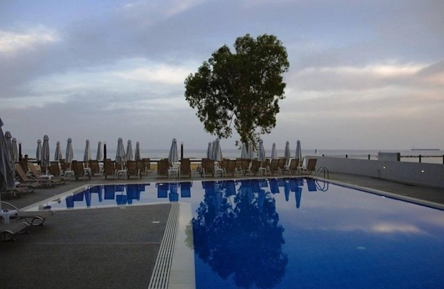 R 1313 Standard Room Sea View