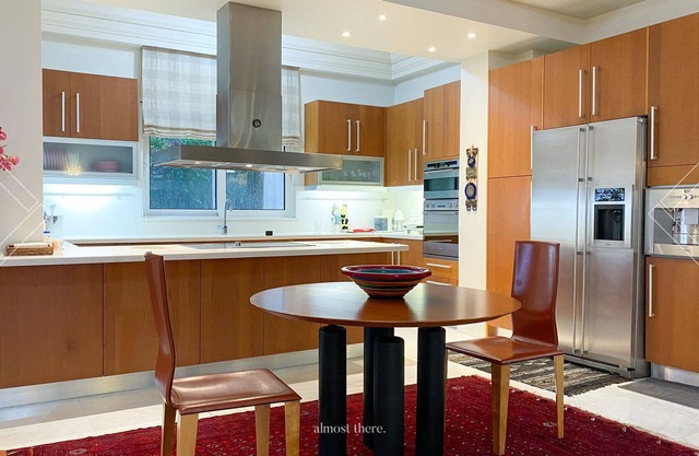 R 3019 Villa Eupphemia with BBQ, Fireplace & Sea view.