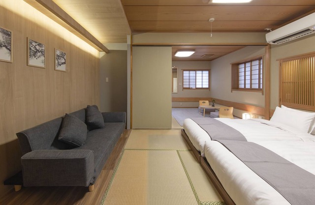 R1#Good Location + Clean Room! in Shinjuku