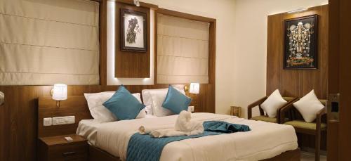 Radha Madhavam Apartment's