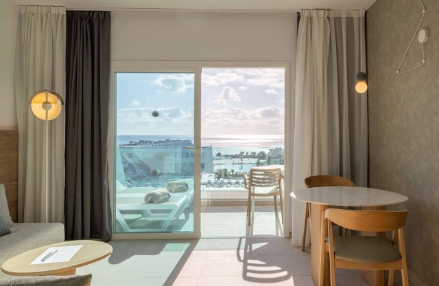 Radisson Blu Resort Lanzarote - Adults Only +16