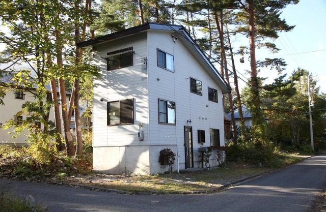 Raicho’s House, Echoland