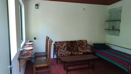 Rainbow mountain villa