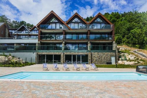 RajSki Apartament 205 Z PRYWATNYM JACUZZI NA BALKONIE Z WIDOKIEM NA GÓRY