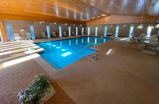 Ramada Hotel & Conference Center by Wyndham Lewiston