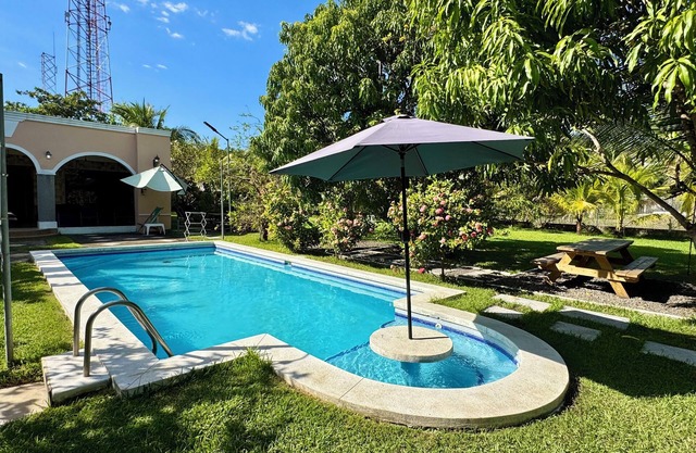 Rancho Quintas del Sol in Villas de Salinitas, 7 minutes from Cobanos beach.