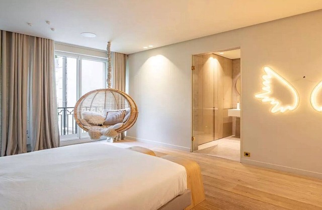 Rare 750m2Triplex Champs Elysees-Heated pool,Jacuzzi Movie room, grass gardennn