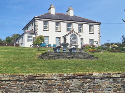 Rathmore House Bed & Breakfast
