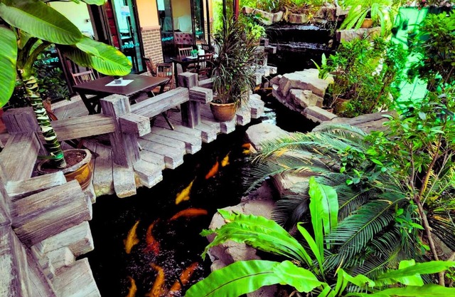 Rayong Lanna Hotel