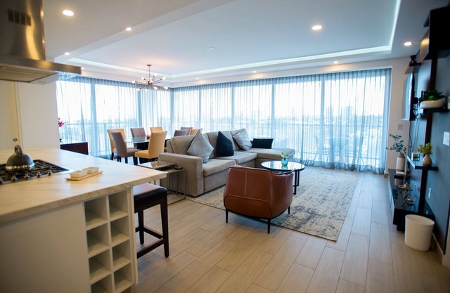 Real View Towers, Real Center, Spectacular 3BR 2nd floor, Zona Real Near Andares