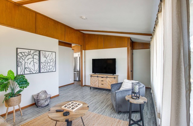 Recreation Haven w/ Fire Pit, Near Attractions!
