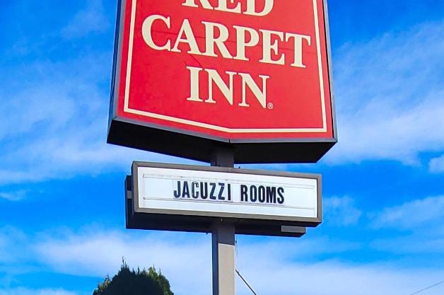 Red Carpet Inn West Springfield