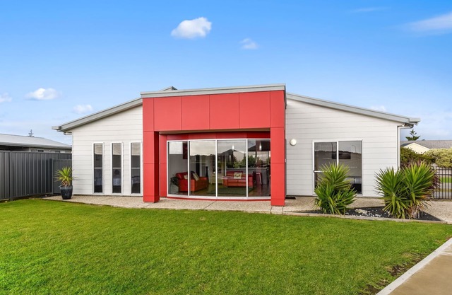 RED FIN part of BLUE FIN HOLIDAY HOMES - Free Wi-Fi & pet friendly