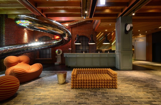 RedDot Hotel
