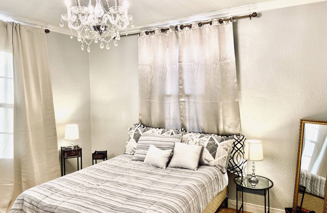 Redesigned 2 bedroom apartment in Downtown El Paso across baseball stadium