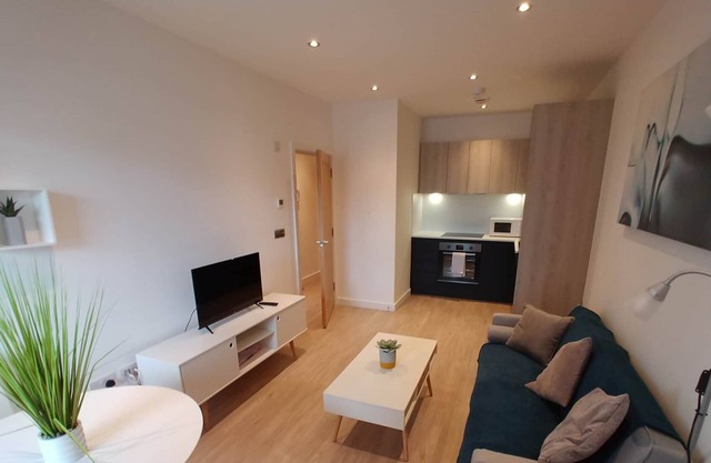 Redhill Central Apartment B