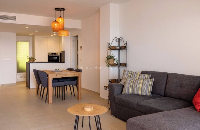 Ref 107) A tremendous sea view and comfortable apartment Altea (la Vella).