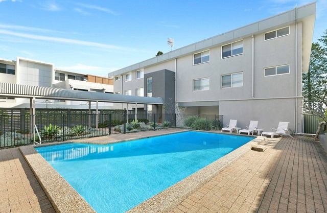 Regency Court 4
