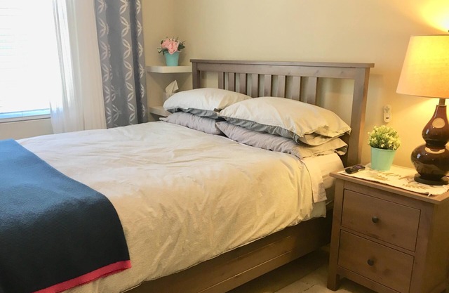 Relax in Resort Style Condo near Airports/Beaches/Disneyland
