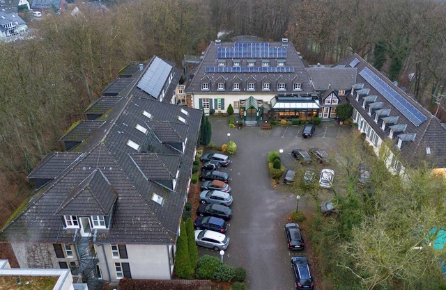 Relax Unit Near Kettwiger Stadtwald With Bistro Dining Pet Friendly Free Parking