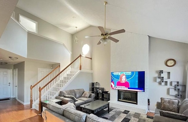 Relaxing 4 bedroom house