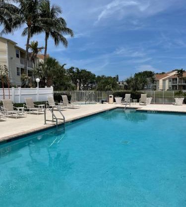 Relaxing Condo with Heated Pool
