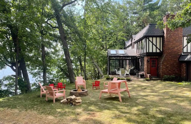 Relaxing Lake Home with Private Water Access - Pet Friendly